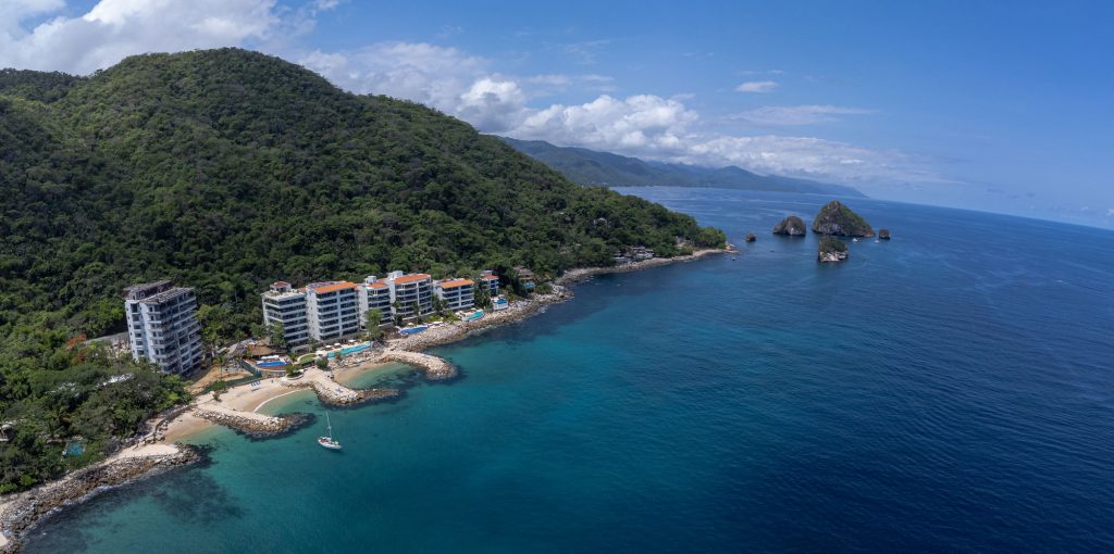 sierra del mar real estate