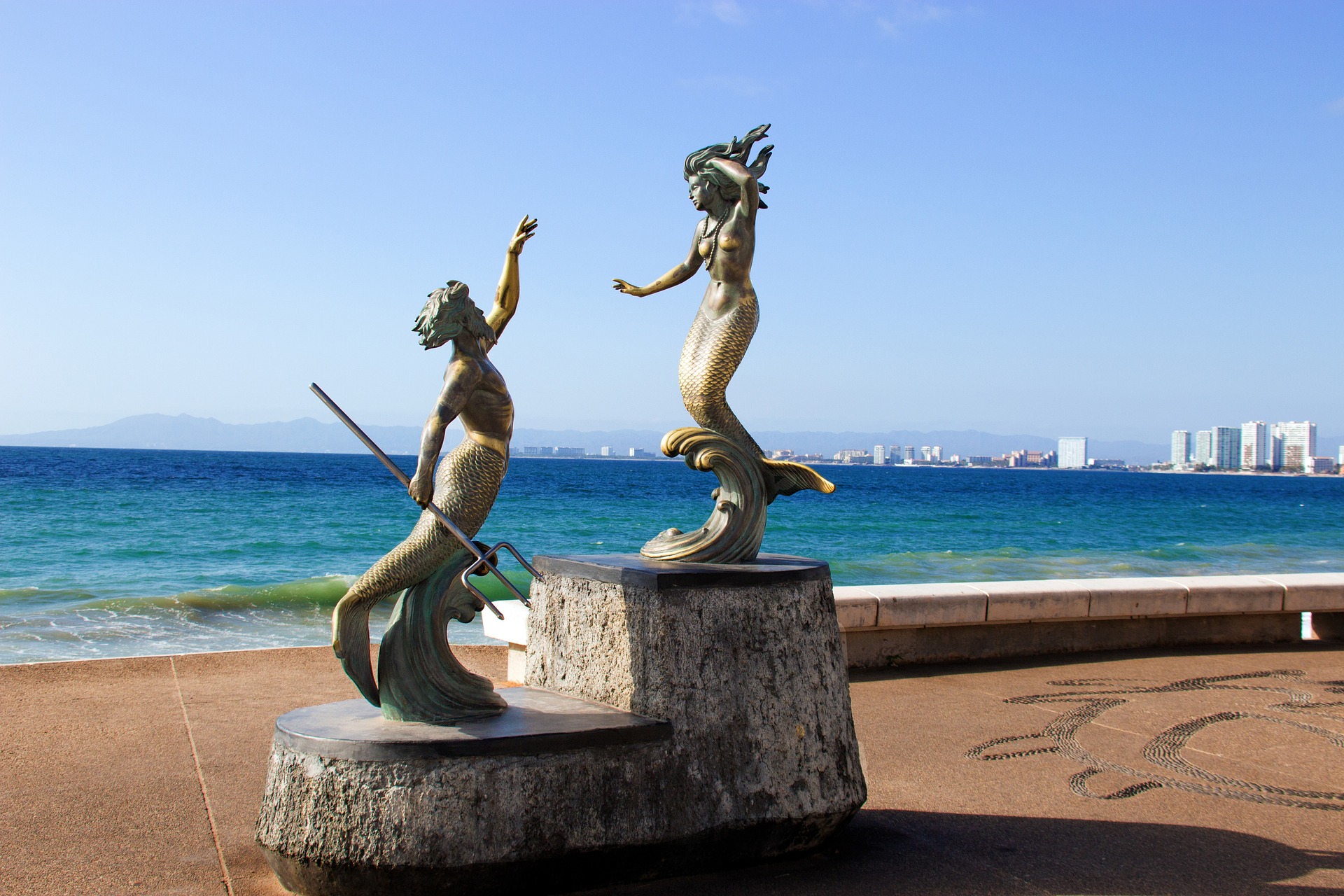 sculpture-g6f15ca0a4_1920